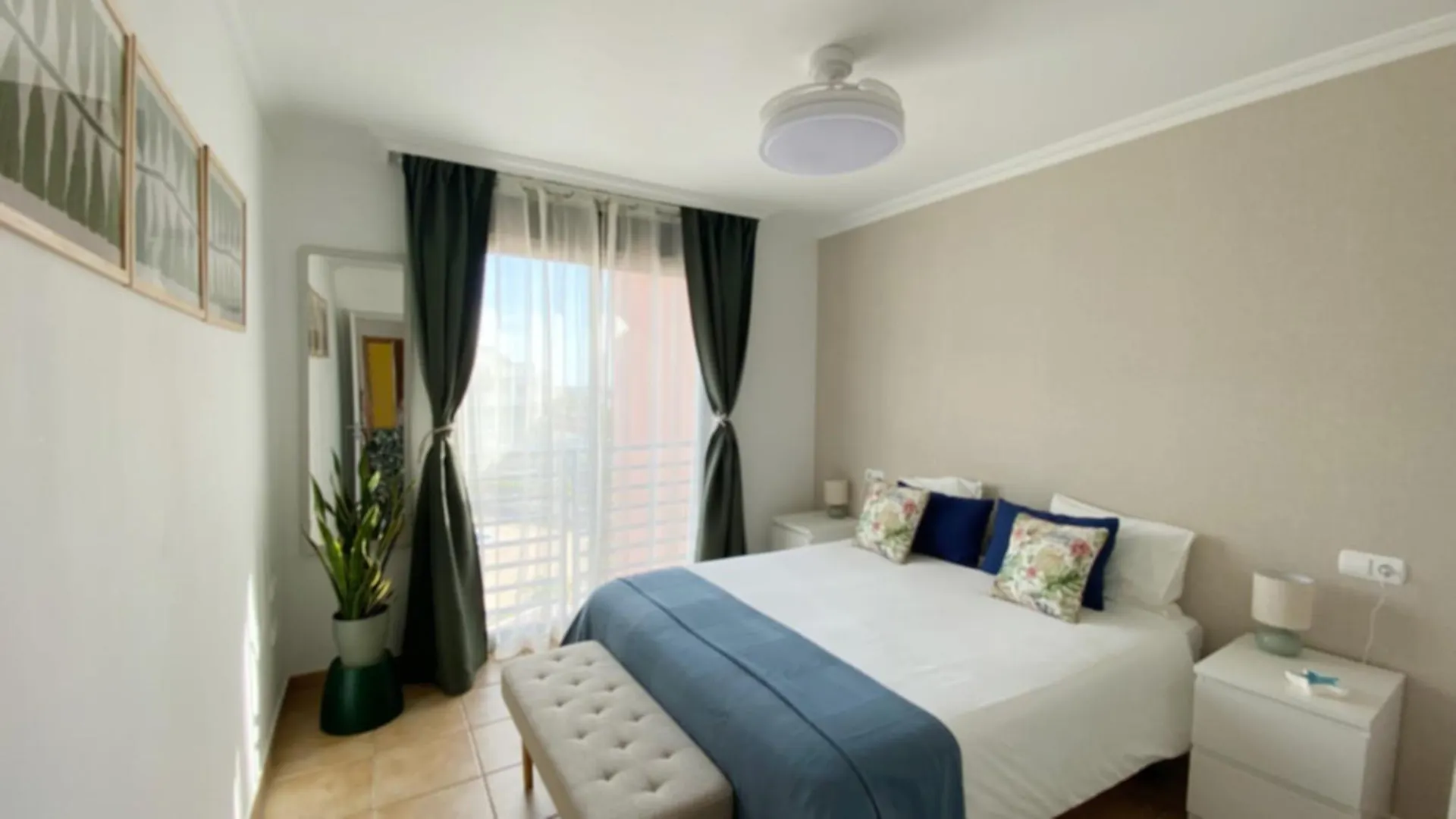 Bow Penthouse, On The Best Beach In El Medano La Tejita Apartment
